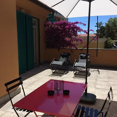 Mare Alberi Relax בית הארחה